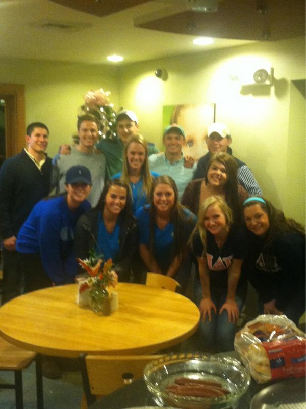 Had a great time with <a href="/UKADPi/">Kentucky ADPi</a> making dinner for the Ronald McDonald House of the Bluegrass #service