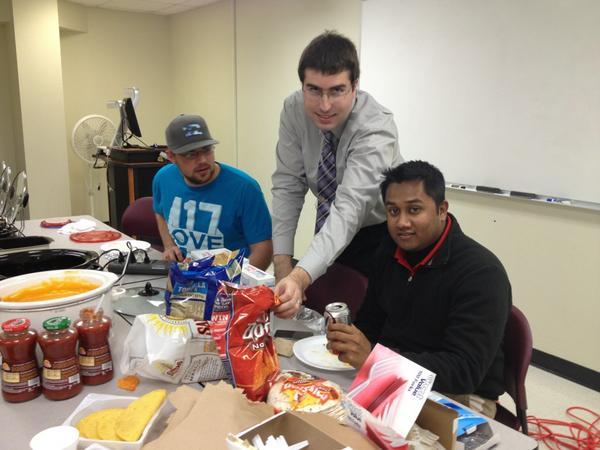 UCMWAI's tweet photo. Out members made tacos for the CFI appreciation luncheon! What a great day to enjoy tacos &amp; flying at @UCentralMO http://t.co/T1KU4U7x