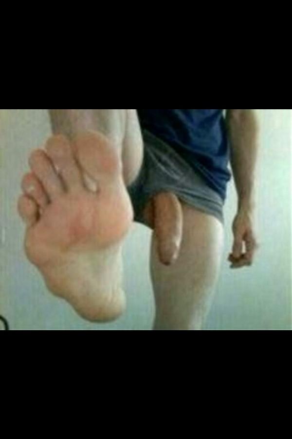 derrymathews23's tweet image. Nothing worse than a bad blister of training #HardworkDedication hope it's ok soon