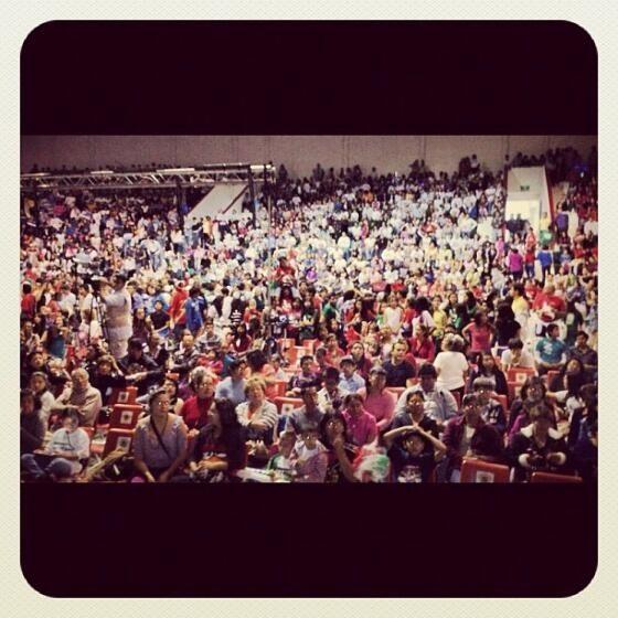 davidortega555's tweet photo. Camino al auditorio de #tehuacan PUEBLA woo casa llena!! Con todo #DoPower http://t.co/lJqe1dZ7