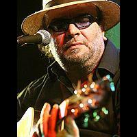 KINGFAHDPALACE's tweet photo. #RobertoCiotti #Roi du #Blues -- #Italy -- http://t.co/iomtoYG4
