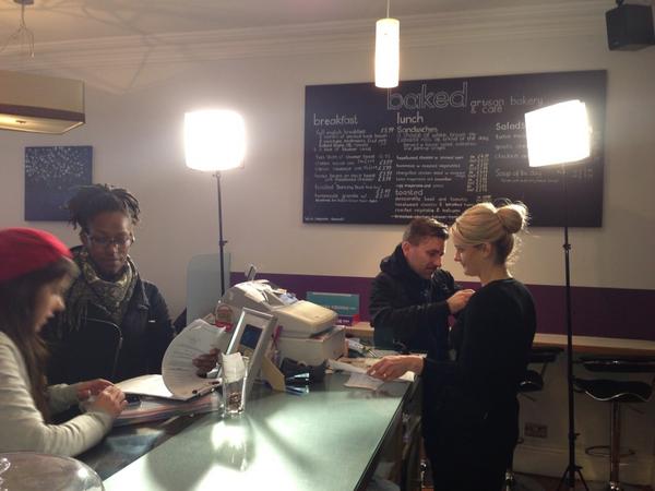 bakerToCoder's tweet image. Top marks to Scott at The Strand Hair and Beauty for putting Victoria's hair in a bun! #howappropriate #TakeMeOut