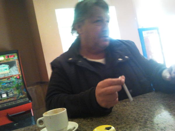 diegodelrio8's tweet photo. Kfe aqi, jajajaajaj a os dejo a vicente, @borrasco http://t.co/Vor7JUsi
