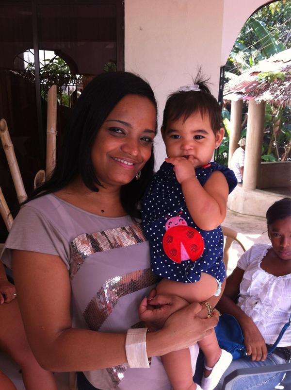yacaradisla's tweet photo. Mi sobrina. http://t.co/z7nV7rUA