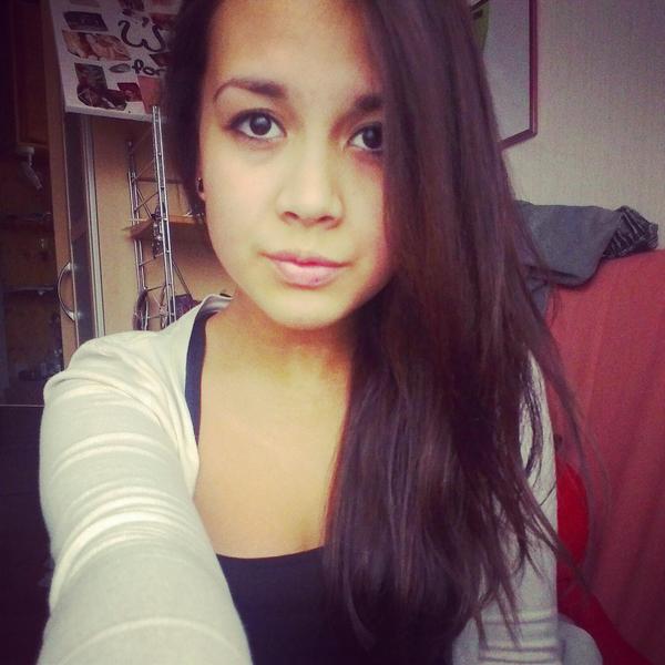 Ellaylu's tweet photo. Instagram Ellaylu #follow or like pics ? :) http://t.co/EDoJfah7