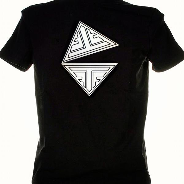 FreshFitTee's tweet photo. http://t.co/6BVd3D0j