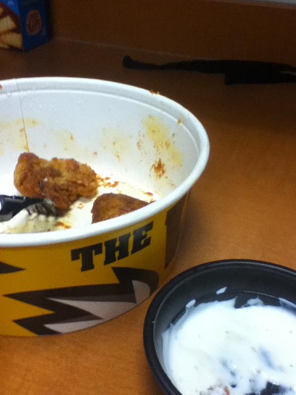 quickistoast's tweet image. @kflowers24 #twitterlessDoug and I devoured fifty wings. #workedhardforthis