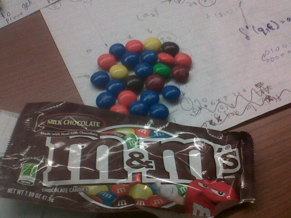 morcoswins's tweet image. Late night snack courtesy of the #CSSU. Statistically improbably colour distib? How fitting.