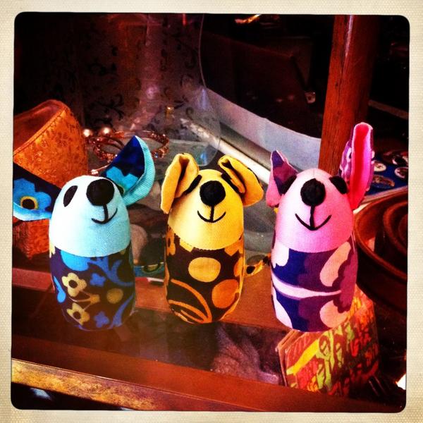 OLJshop's tweet photo. Christmas present ideas....

3 mice from the 1970s? http://t.co/SNLKcpmB