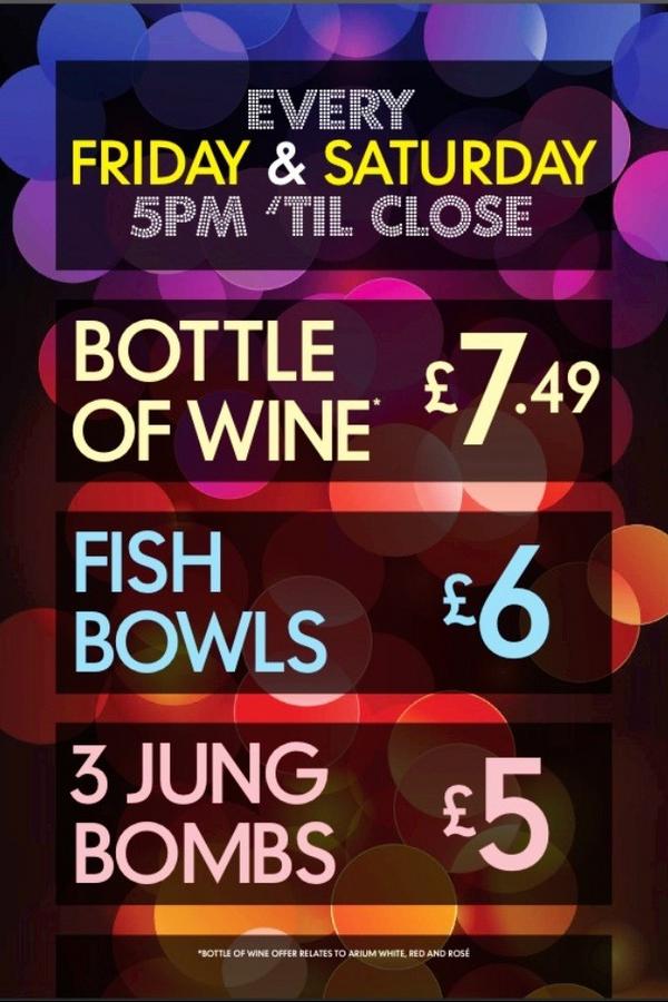 GraduateYork's tweet image. Thank Graduate it's Friday!!
Great offers on all night from 5pm!
Book your VIP booth free of charge 01904 541284