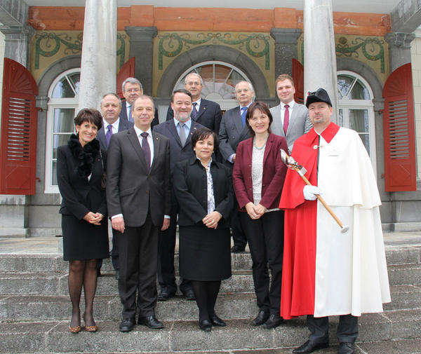 Le Valais a reçu officiellement mardi à Sion S. E. Roberta Santi, ambassadrice du Canada en Suisse.