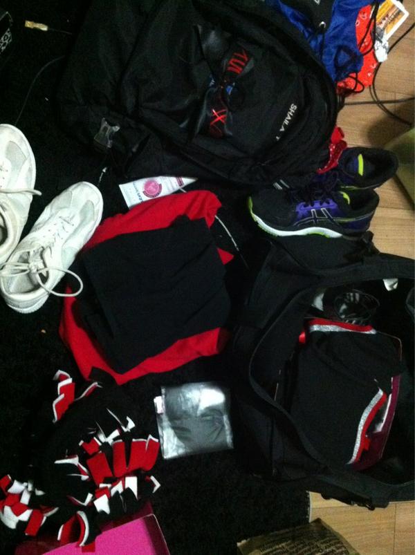shailabeouff's tweet photo. TODAY IS THE DAY! @BlackFalcons1 #PCANATIONALS #pumped #packasuitcase http://t.co/f4T0R8vU