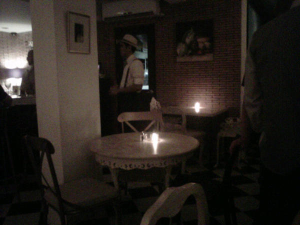 curafive's tweet photo. Cocktail time! http://t.co/aF6WErGo