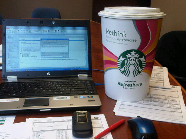 timothypeart's tweet image. @StarbucksCanada Now THIS is a coffee size that I can relate to ! #bladderbuster #bouncingoffthewall