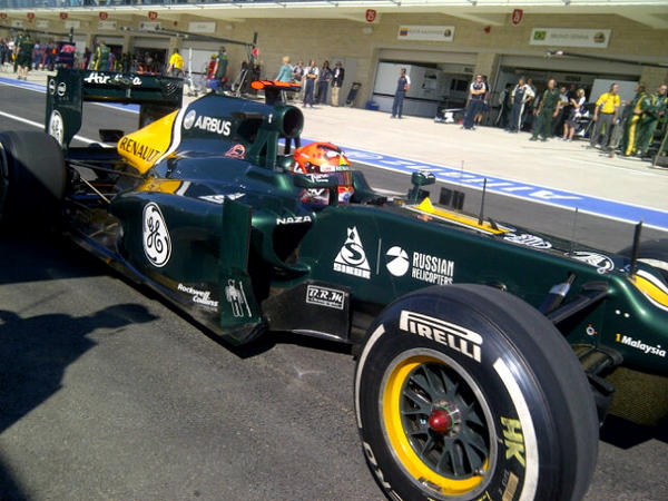 Los Caterham, ...