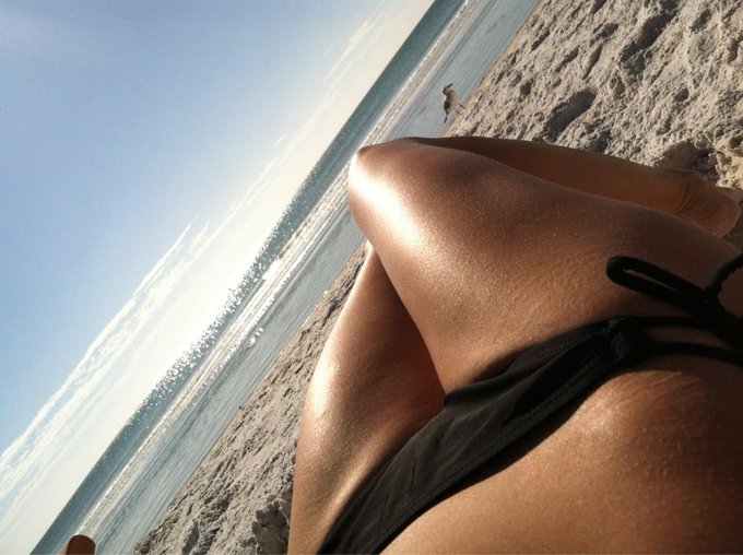 This is what I am doing right now ;) http://t.co/oThxC5w0<a href="/tag/sorrynotsorry"class="tags"><span>#sorrynotsorry</span></a>