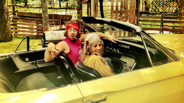 BadAssDex's tweet image. for those who saw the IDAHO episode of #dexpedition, this is the legendary car, hippie, indian woman photo: