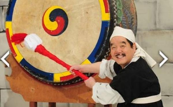 RT <a href="/shintextile/">신성희</a>: “<a href="/hdc3311/">현대천</a>: 대진표가 확정되지 않은 상태일수록 박후보측은 "변방의 북소리(?)"에 더 귀를 기울여야 한다!!! 그 소리가 "민심의 소리"이다!!!! ”