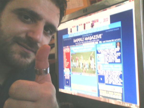 caffettnapoli's tweet photo. @apetrazzuolo direttò e nemmeno stavolta potevo non partecipare ahhahaha http://t.co/mNQRUxG2