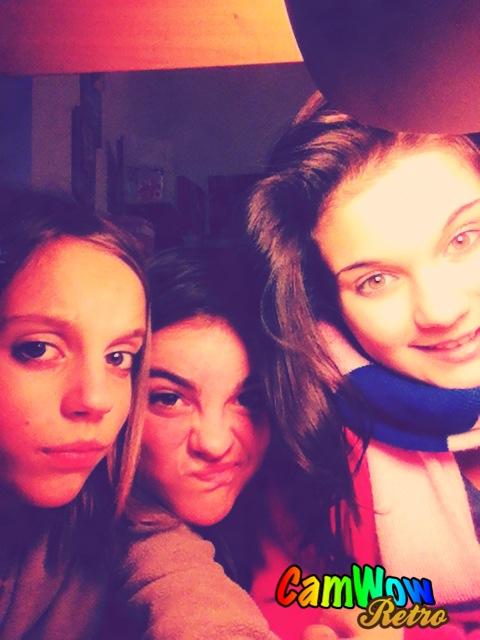 stedat's tweet photo. Taken with @CamWowApp! @snookysswag @susydatri facendo inglese., http://t.co/pBaA0WLB