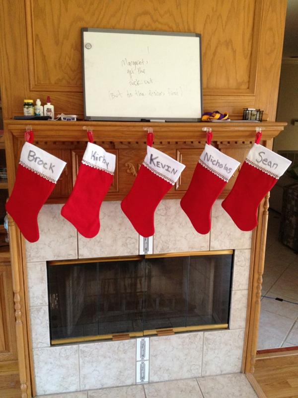 TheCouchHouse's tweet photo. “@wkirby113: 'Tis the season #chousemas http://t.co/AoZs4MZViS” @NickKunkel @seanroddy @kmihic @brockdavis727 @margecmichi
