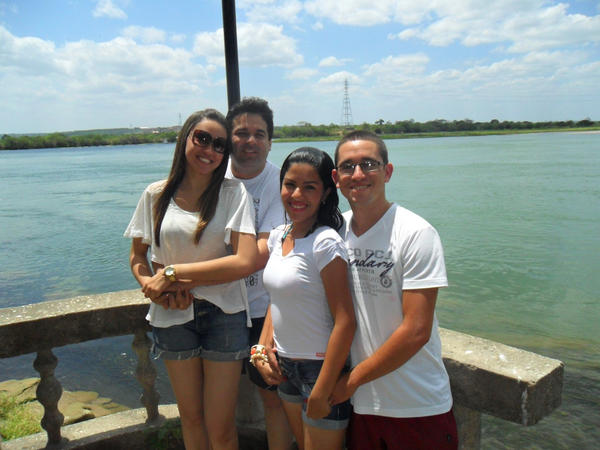 _yarynha's tweet photo. Passeio maravilhoso com amigos http://t.co/p6EEhafC