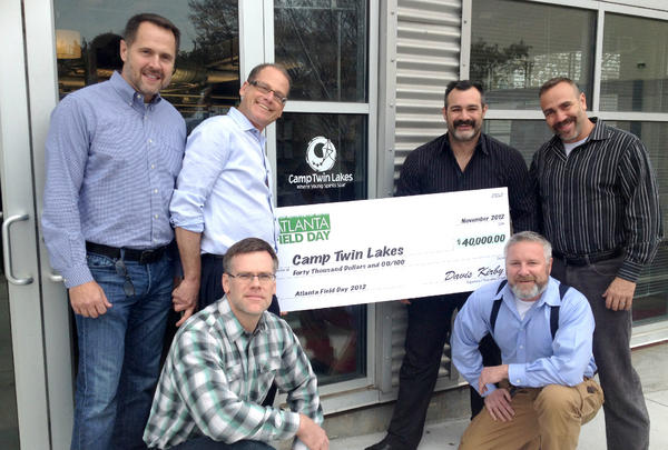 atlantafieldday's tweet image. Just presented checks to @camptwinlakes  and @JerusalemHouse for $40,000 each.