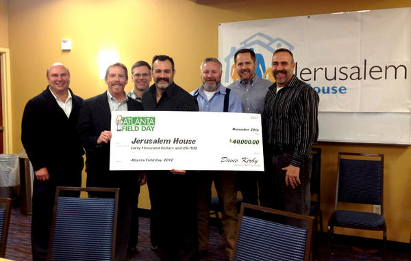 atlantafieldday's tweet image. Just presented checks to @camptwinlakes  and @JerusalemHouse for $40,000 each.