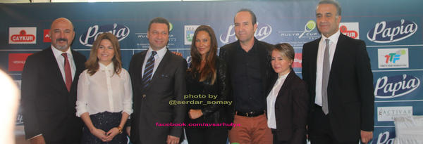 Türkiye'nin en büyük sosyal sorumluluk projelerinden Papia Hülya Cup Hülya Avşar 'ın basın toplantısı ile başladı..