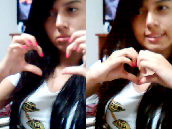 Daniela32186142's tweet photo. La realicé con el efecto Pantalla Dividida en Webcam Toy #webcamtoy http://t.co/58fqJwKx