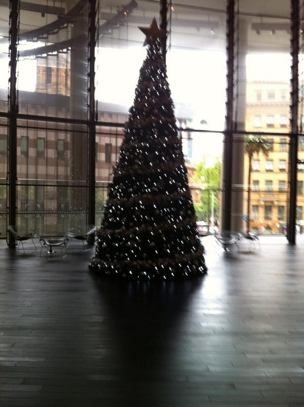 SydneyExecutive's tweet photo. Christmas at 1Bligh Street http://t.co/x9CdcSNv