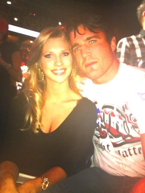 A8GOZmPCIAIMM99.jpg:large