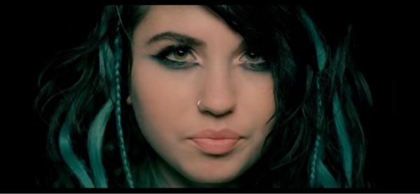 JuliaPierceFB's tweet image. #TooManyFaces @JuliaCherriBomb Absolutely breathtaking! Video is amazing! So worth the wait &amp;lt;3