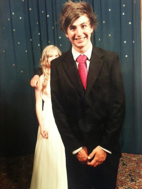 suuup_'s tweet photo. Photobomb. http://t.co/fEduEWhI