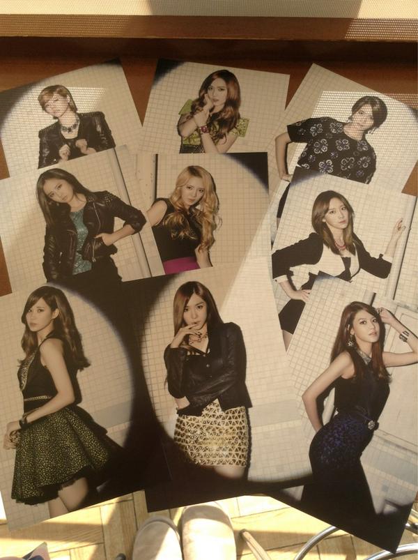 [PIC][17-11-2012]Hình ảnh mới nhất của Đĩa đơn "FLOWER POWER" và Album tiếng Nhật thứ 2 - "Girls & Peace" của SNSD A8HKH3ZCcAAhu8E