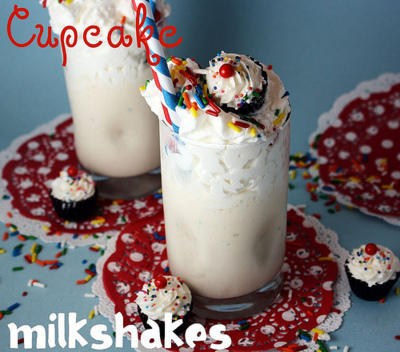 FooodPorn's tweet image. Cupcake Milkshake