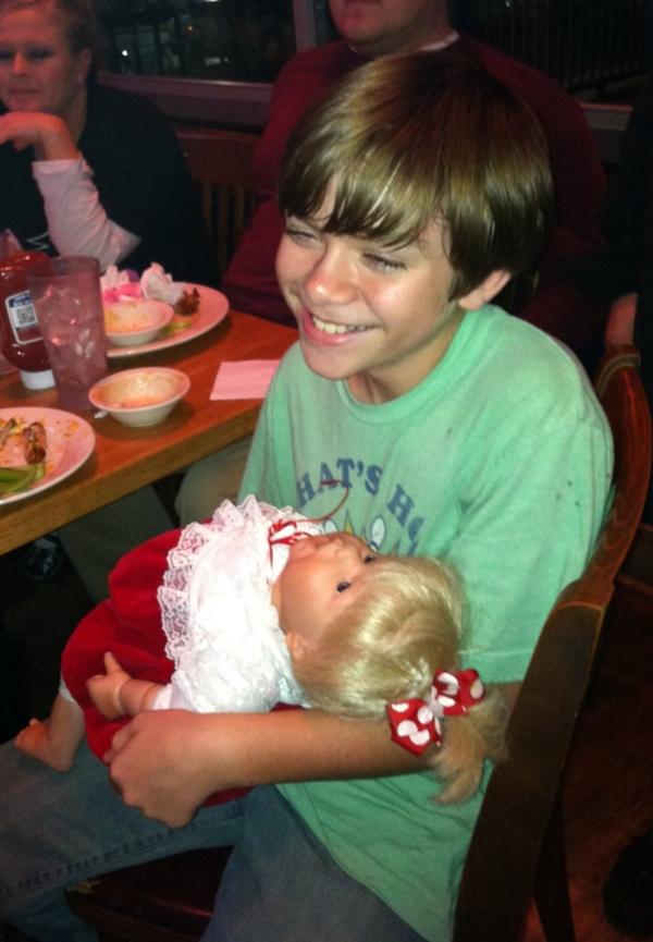 JennHoop's tweet photo. @z3hoop made a new female friend tonight... And then she asked him to sing to her baby doll... #ShesTooYoungForYou 🍼🚼 http://t.co/I0AjfvNZ
