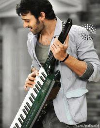 glpavan's tweet photo. @Actor_prabhas  ne smile super annaya http://t.co/Jh5kJH3A