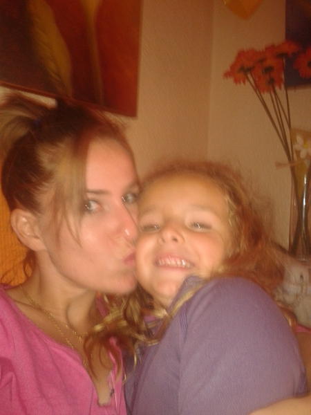 Yo y mi sobrinaa que guapa tqq