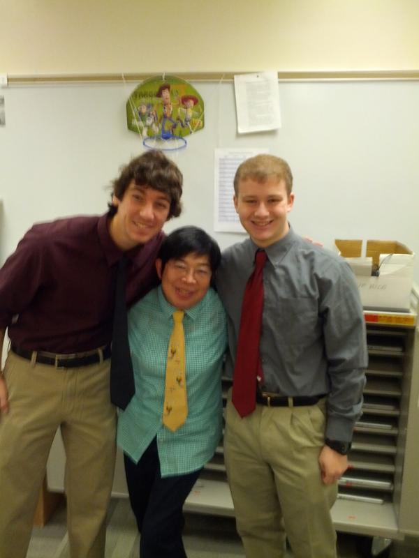 CoachHamerILL's tweet image. #crewscontrol #tietuesday @crewse @ddexter23 @kidbond your legacy has expanded beyond expectation