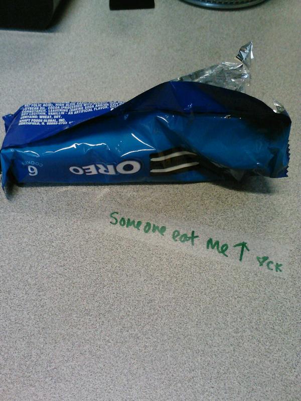 LeMaySquad_AAS's tweet image. Arnies, we share... and use up unnecessary office desk space. #ActiveProblems @sianSensation