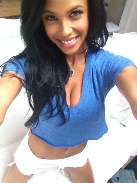 These shorts are so comfy! Watch out @blackbelttv .... They may be missing at the end of this shoot! Lol http://t.co/55Tu2WcC