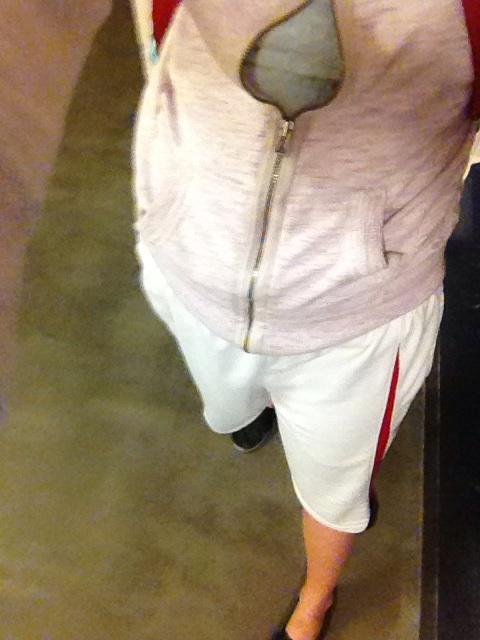 jordyn_ash's tweet image. My outfit is sexy #justmovingmycar #backtothepool