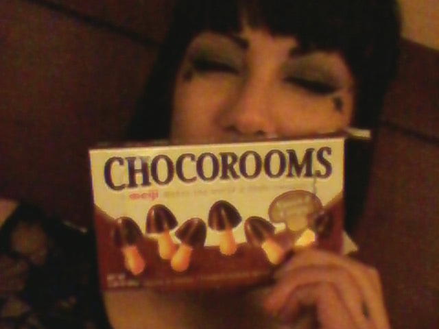 What chu know about chocorooms?!!  NOTHING! http://t.co/J1M7XtIC<a href="/tag/stoned"class="tags"><span>#stoned</span></a>
