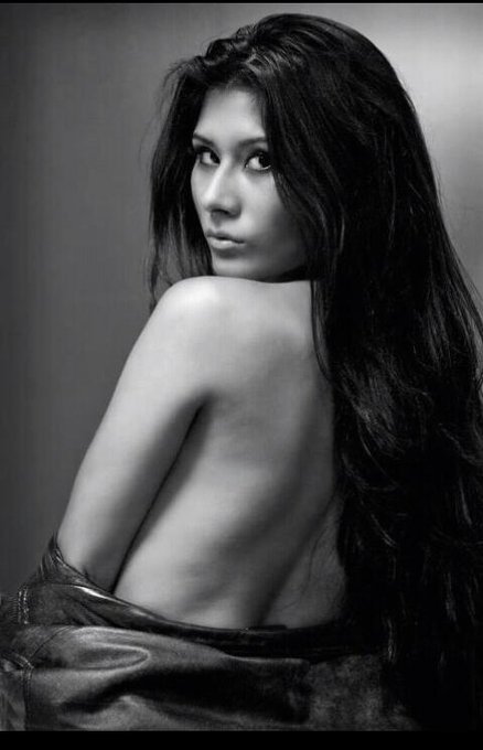More artistic http://t.co/o6ocKLlQ<a href="/tag/sexysaturday"class="tags"><span>#sexysaturday</span></a>