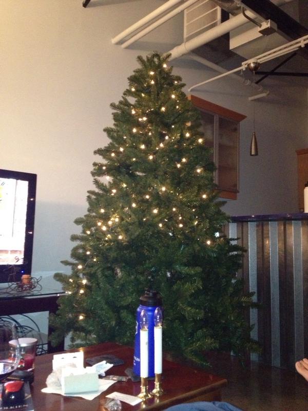 mfuller88's tweet photo. Christmas is coming! #santaivebeengood http://t.co/9V8isVGs