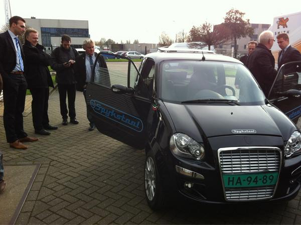 Met #duurzaamheidskring <a href="/spbspijkenisse/">SPBS</a> @spijkstaalelektro proefrijden met de verschillende elektrische voertuigen