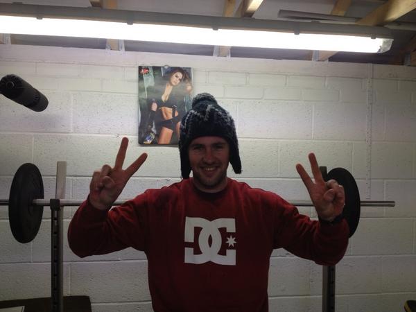 Working out with <a href="/stevepeat/">steve peat</a> in peatys gym!!!