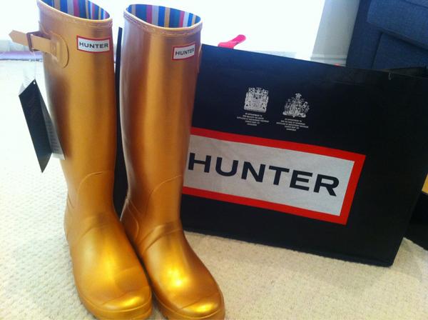 SteffRhughes's tweet image. “@Helenglovergb: Wow! been sent some #notsosubtle gold @HunterBoots love the #bling http://t.co/58QXOTp3”

How coool!