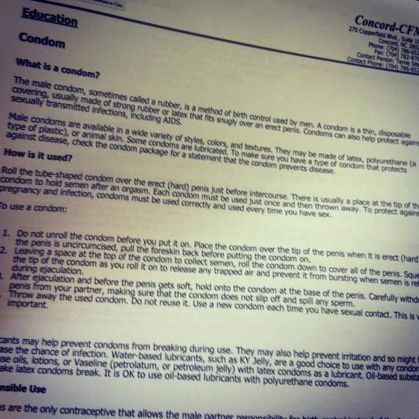 kyndlllmichelle's tweet image. Doctor gives me a packet on education from my check up appointment &amp;amp; this would be the first page.. Haha😂 #howtouseit